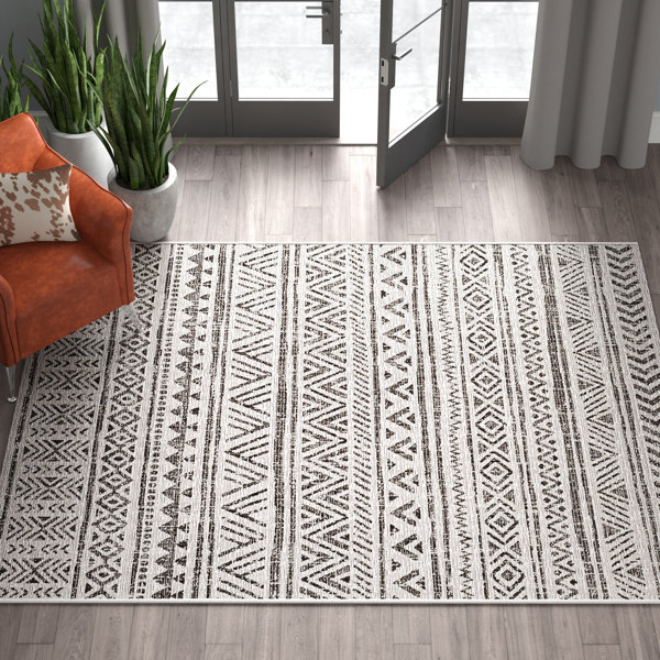Foundstone™ Junie Black/OffWhite Indoor/Outdoor Rug & Reviews Wayfair